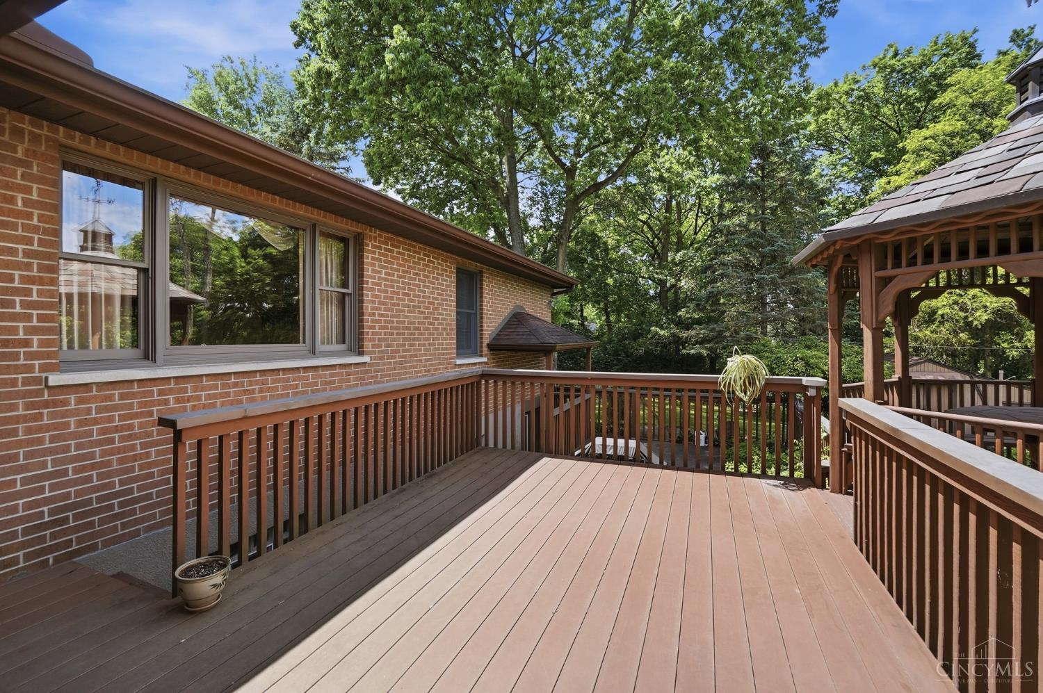 4290 Marcrest Drive