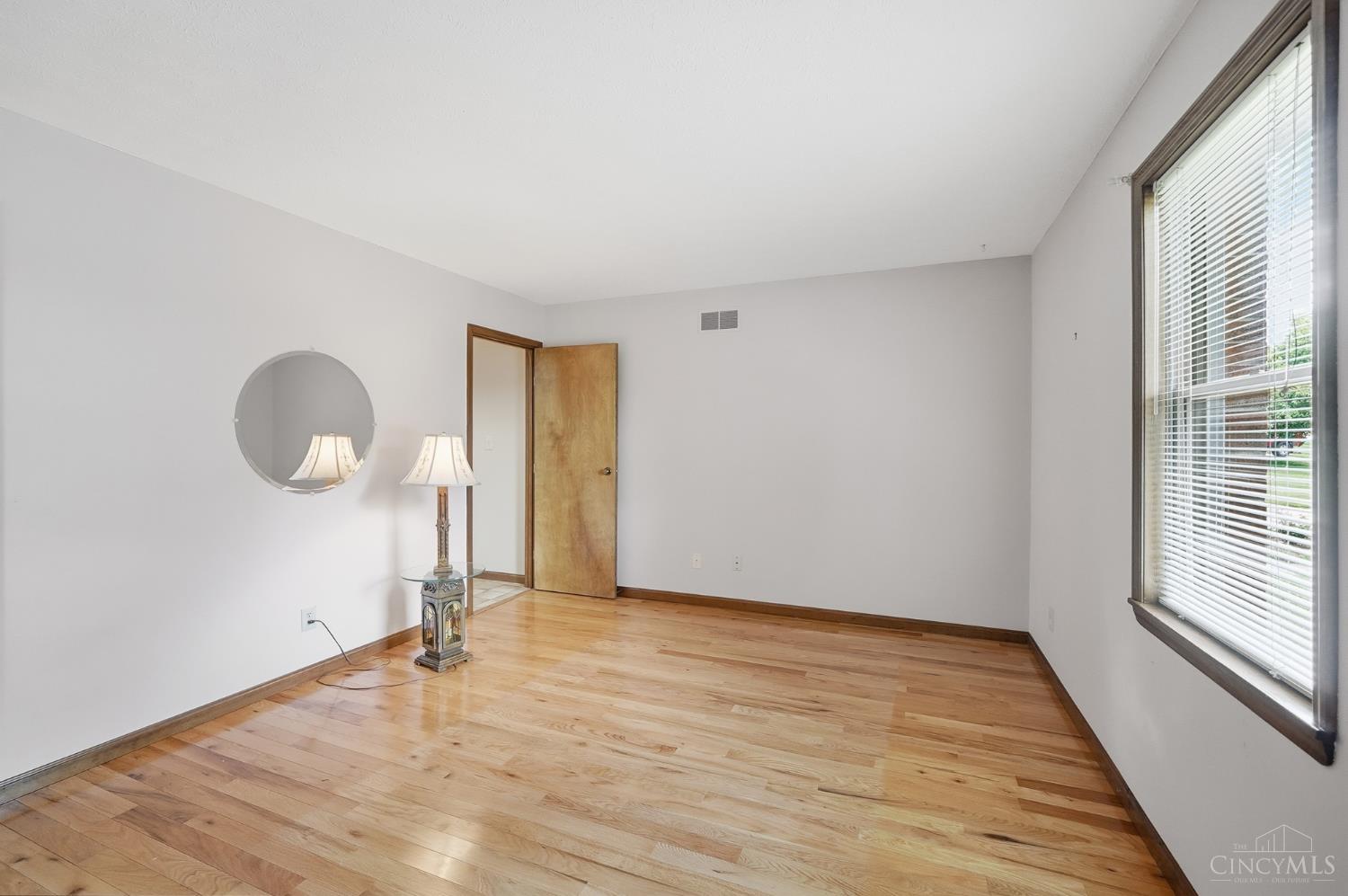 4290 Marcrest Drive