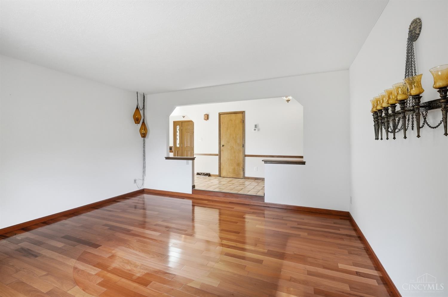 4290 Marcrest Drive