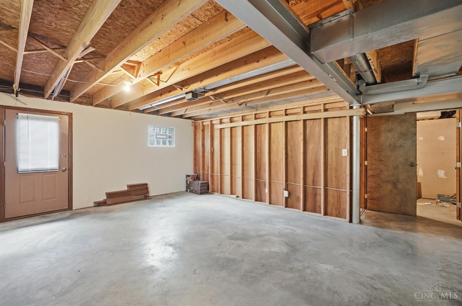 4290 Marcrest Drive