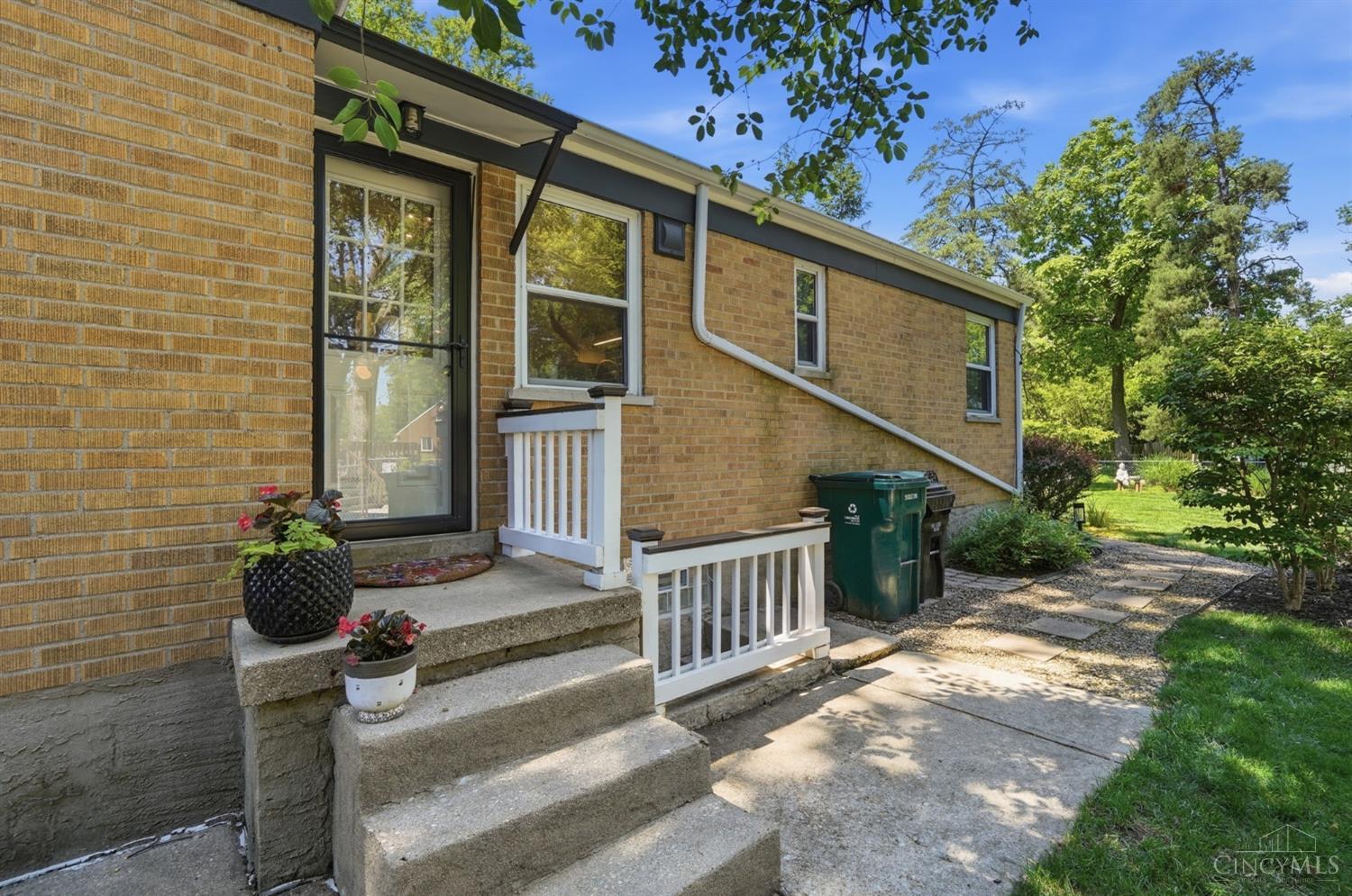 6448 Craigland Court