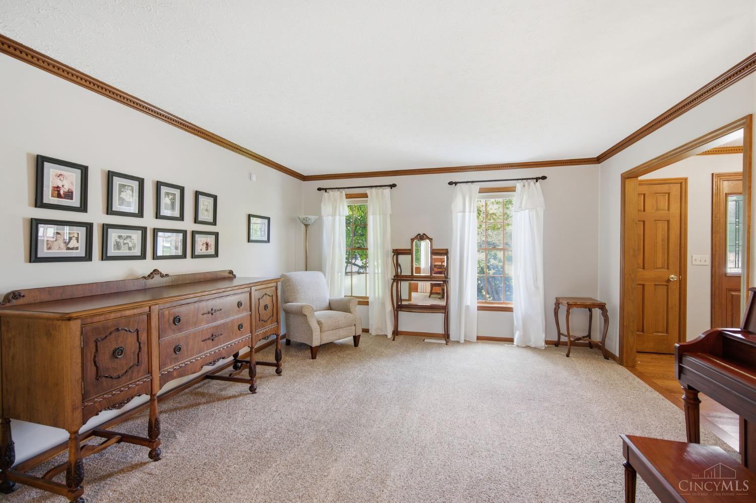 7220 Rolling Meadows Drive