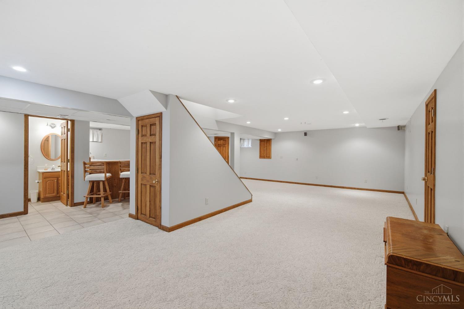 7220 Rolling Meadows Drive