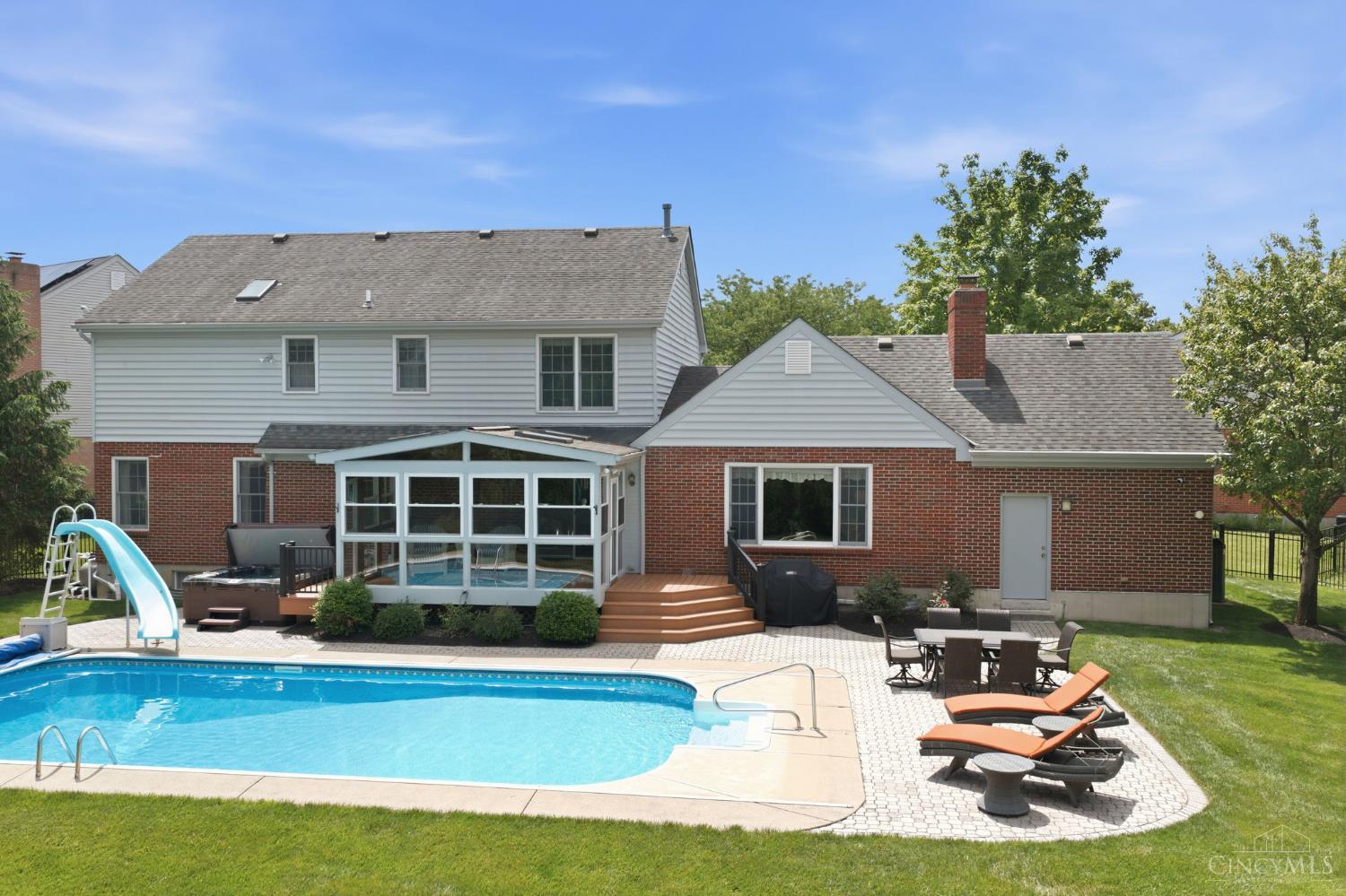 7220 Rolling Meadows Drive