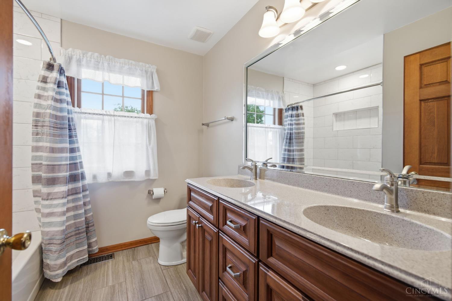 7220 Rolling Meadows Drive