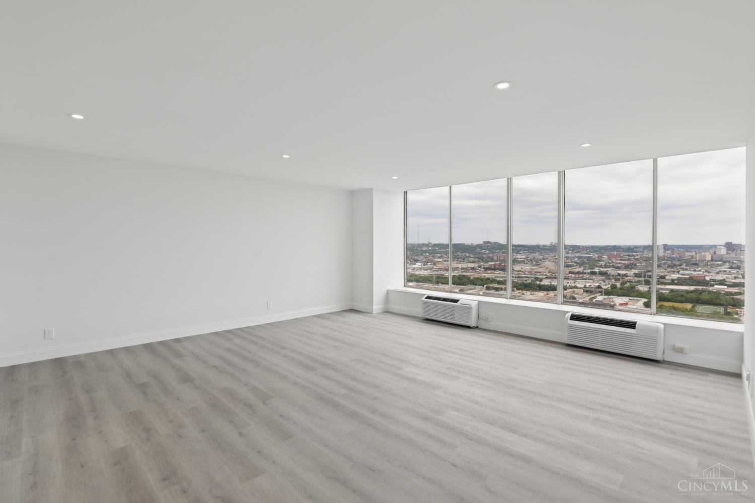 810 Matson Place 602