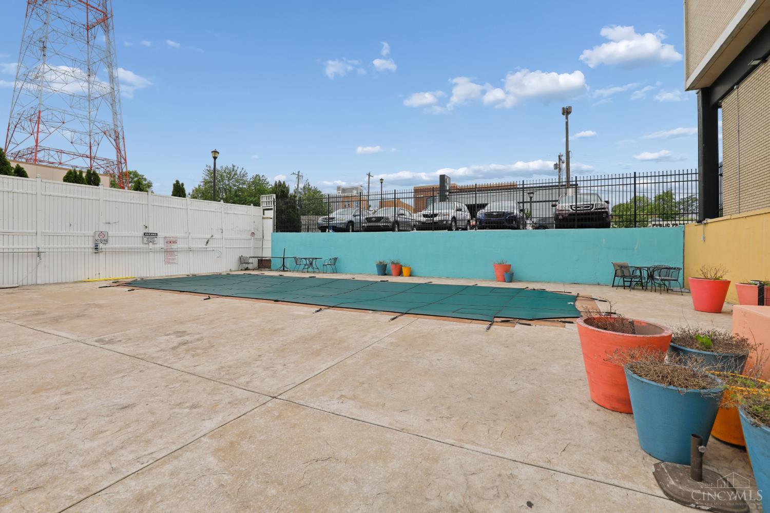 810 Matson Place 602