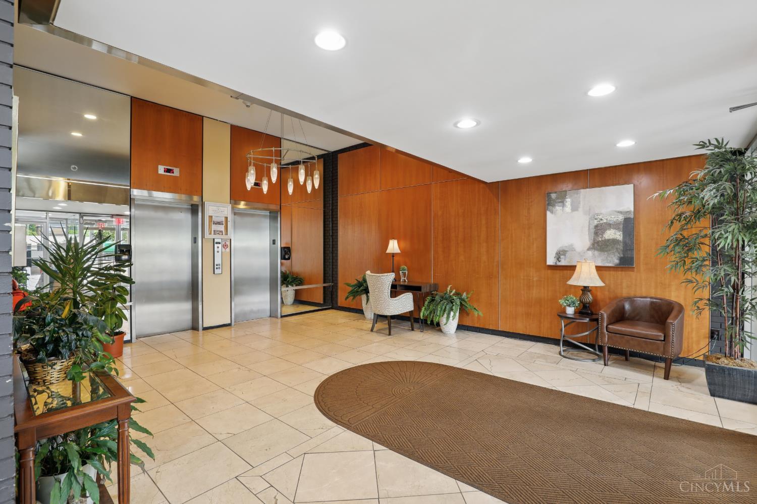 810 Matson Place 602