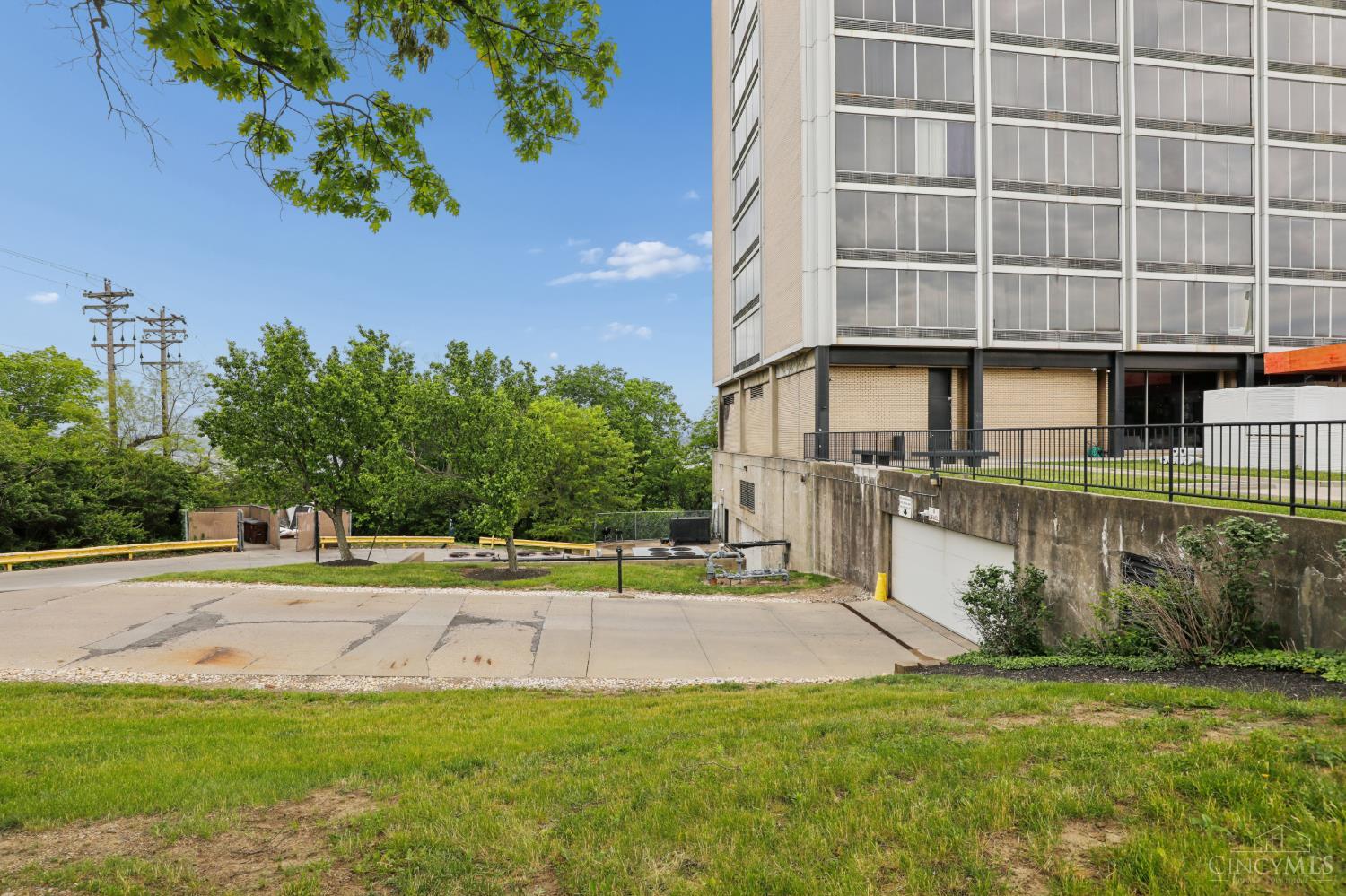 810 Matson Place 602