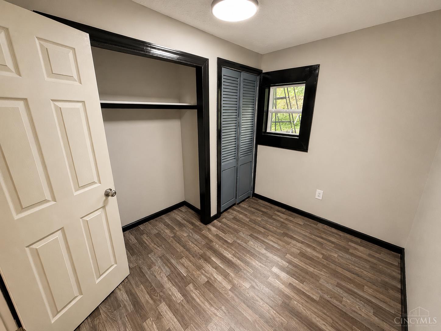121 E 5th Street