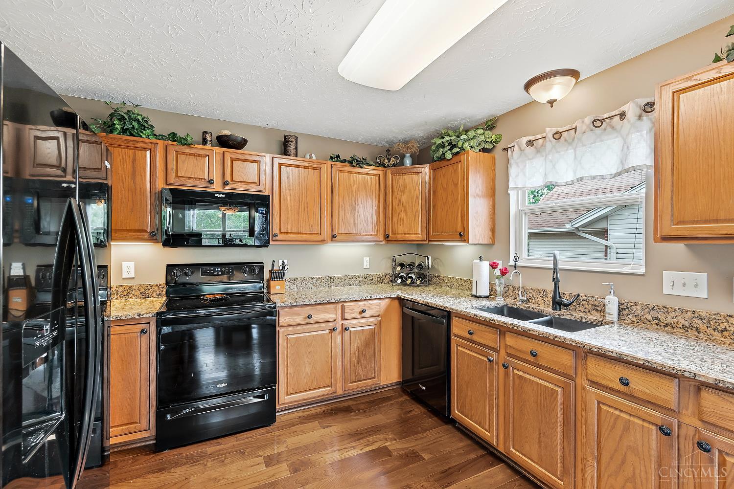 4450 Pond Meadows Court