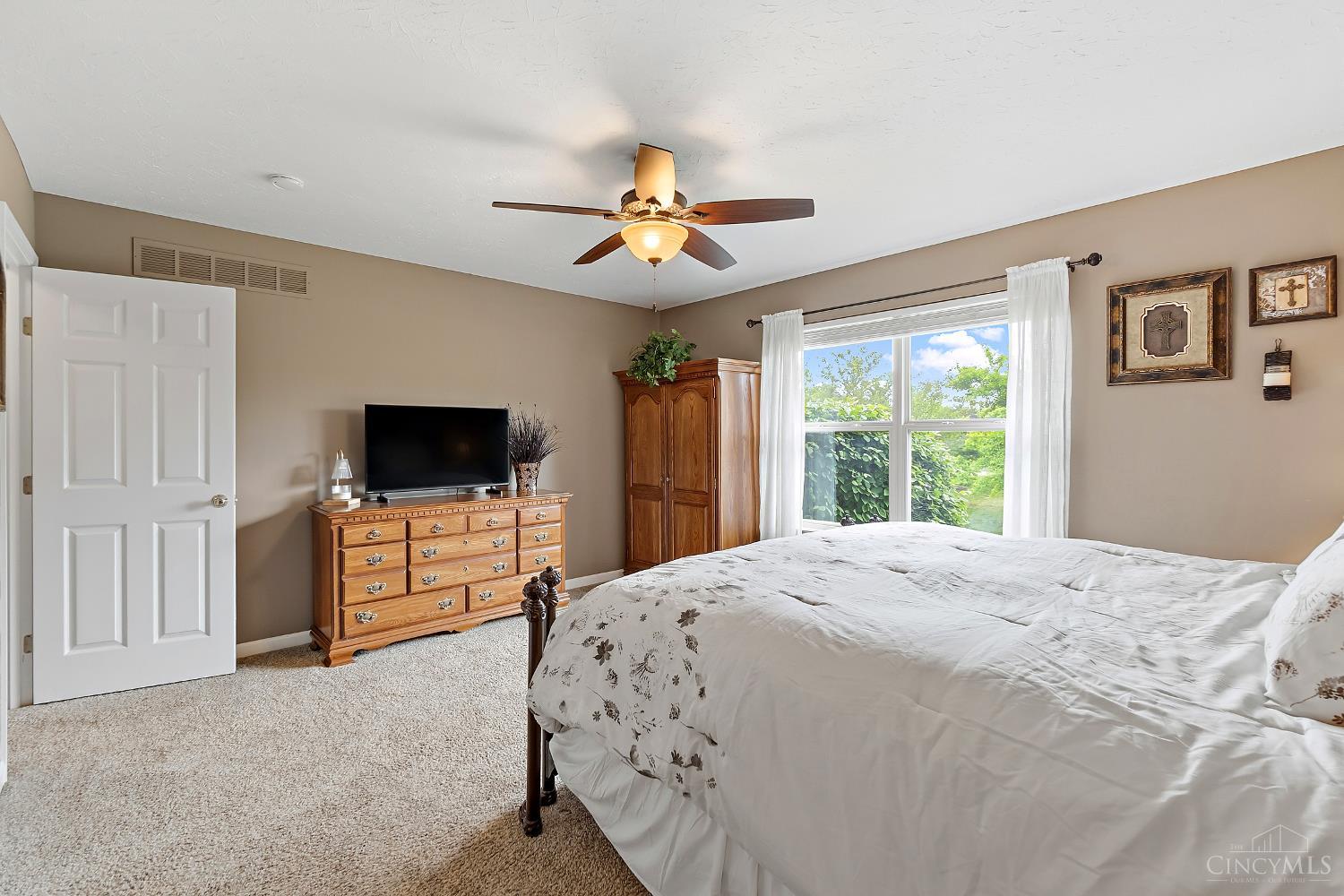 4450 Pond Meadows Court