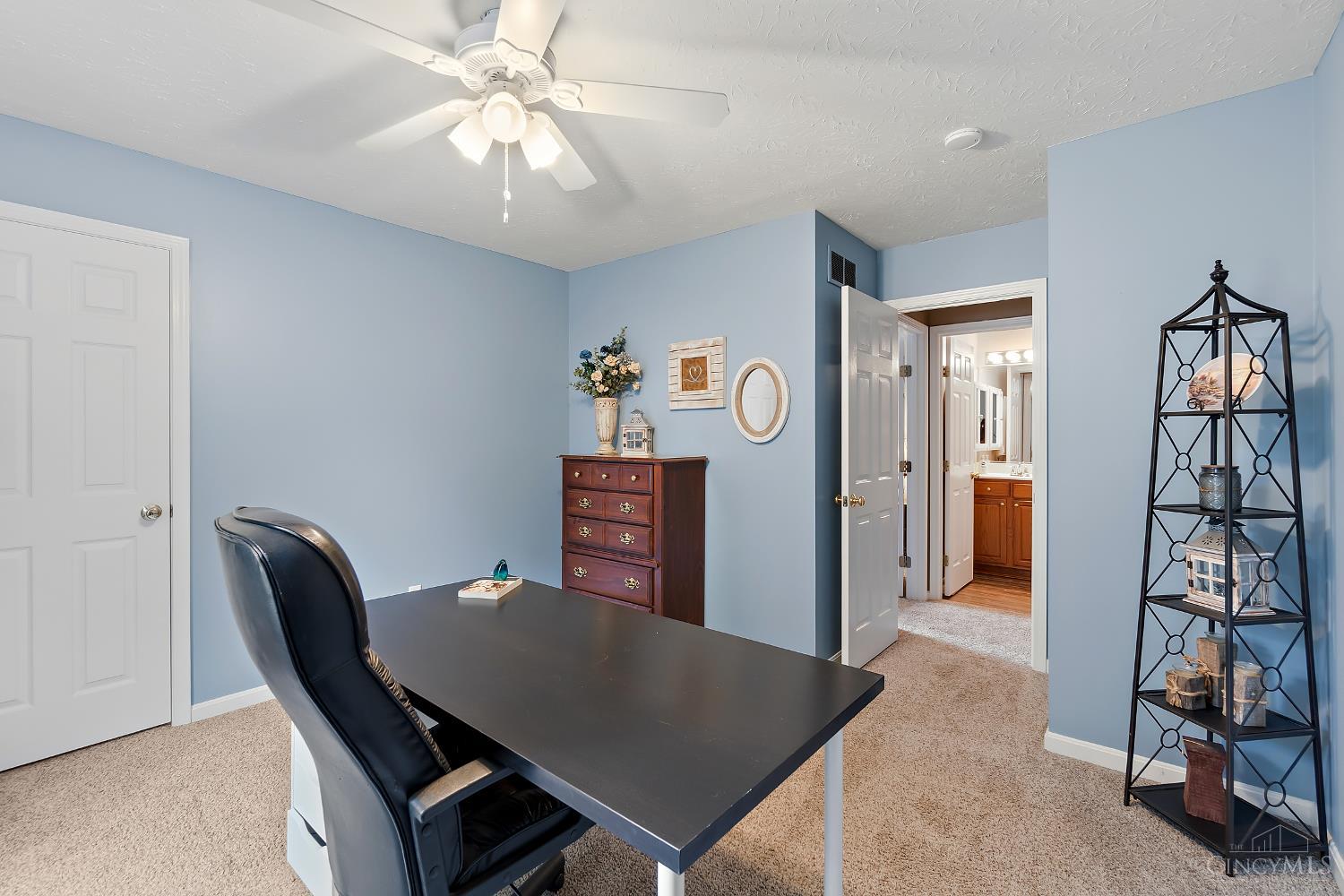 4450 Pond Meadows Court