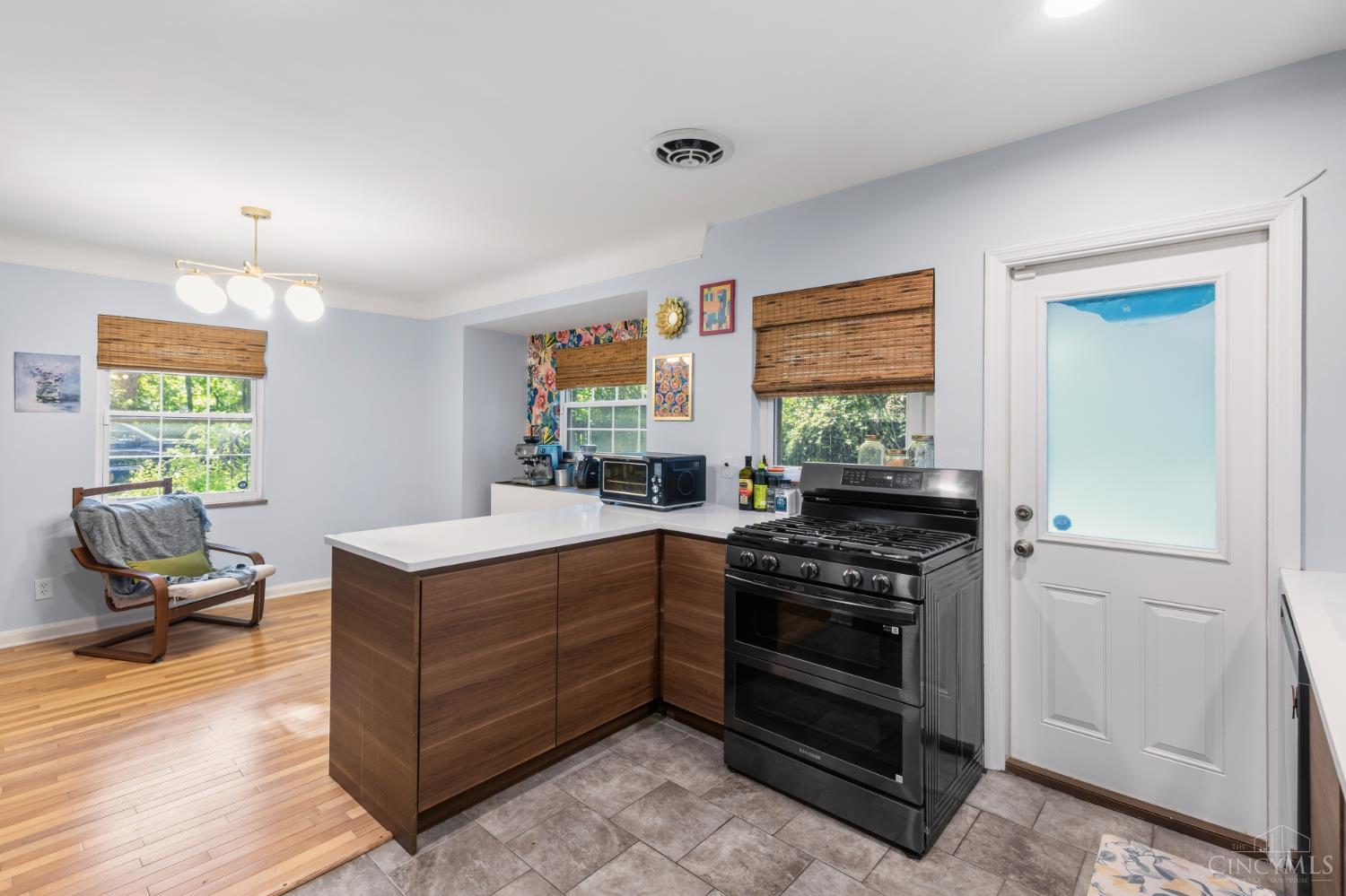 997 W North Bend Road