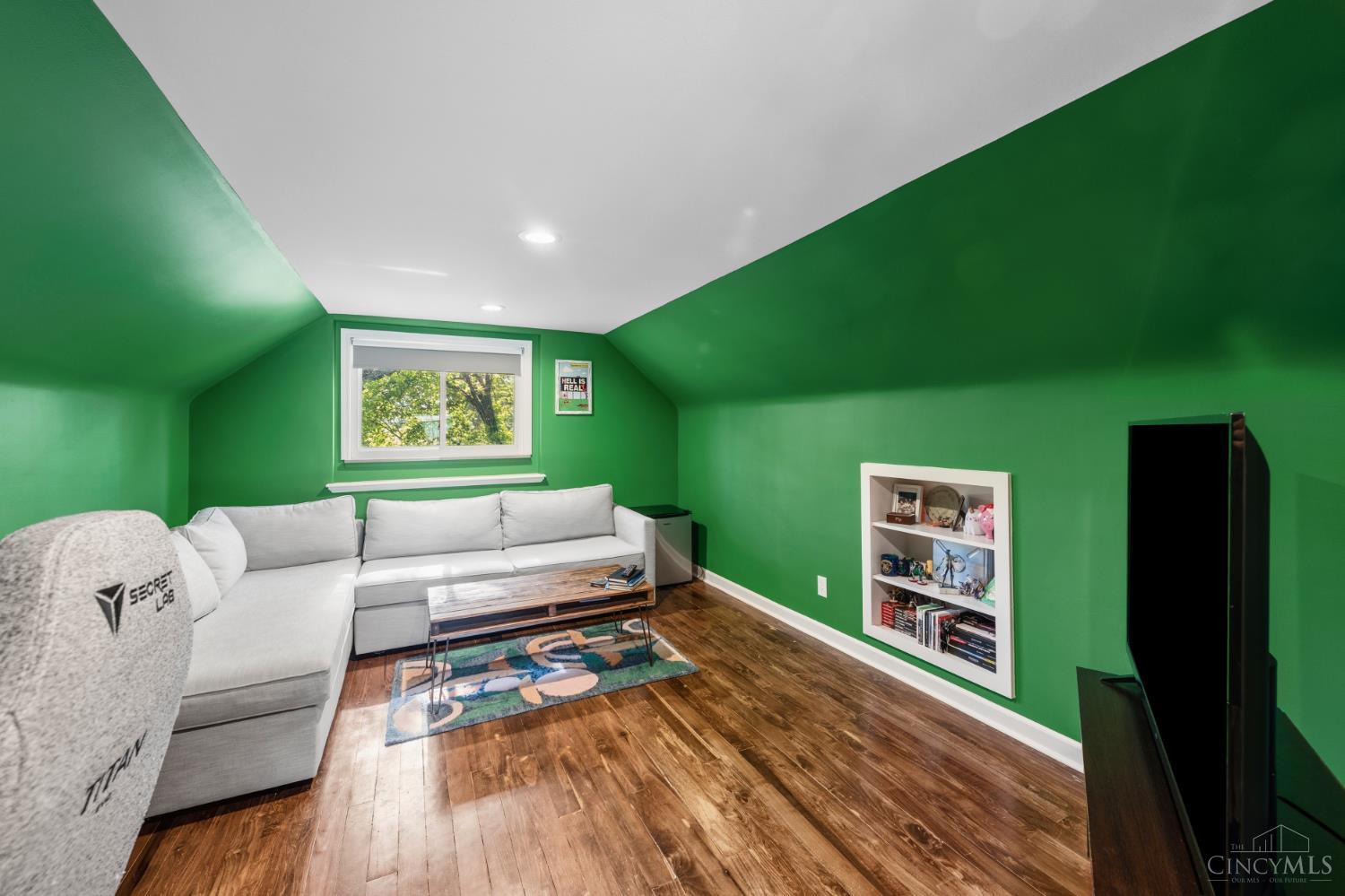 997 W North Bend Road