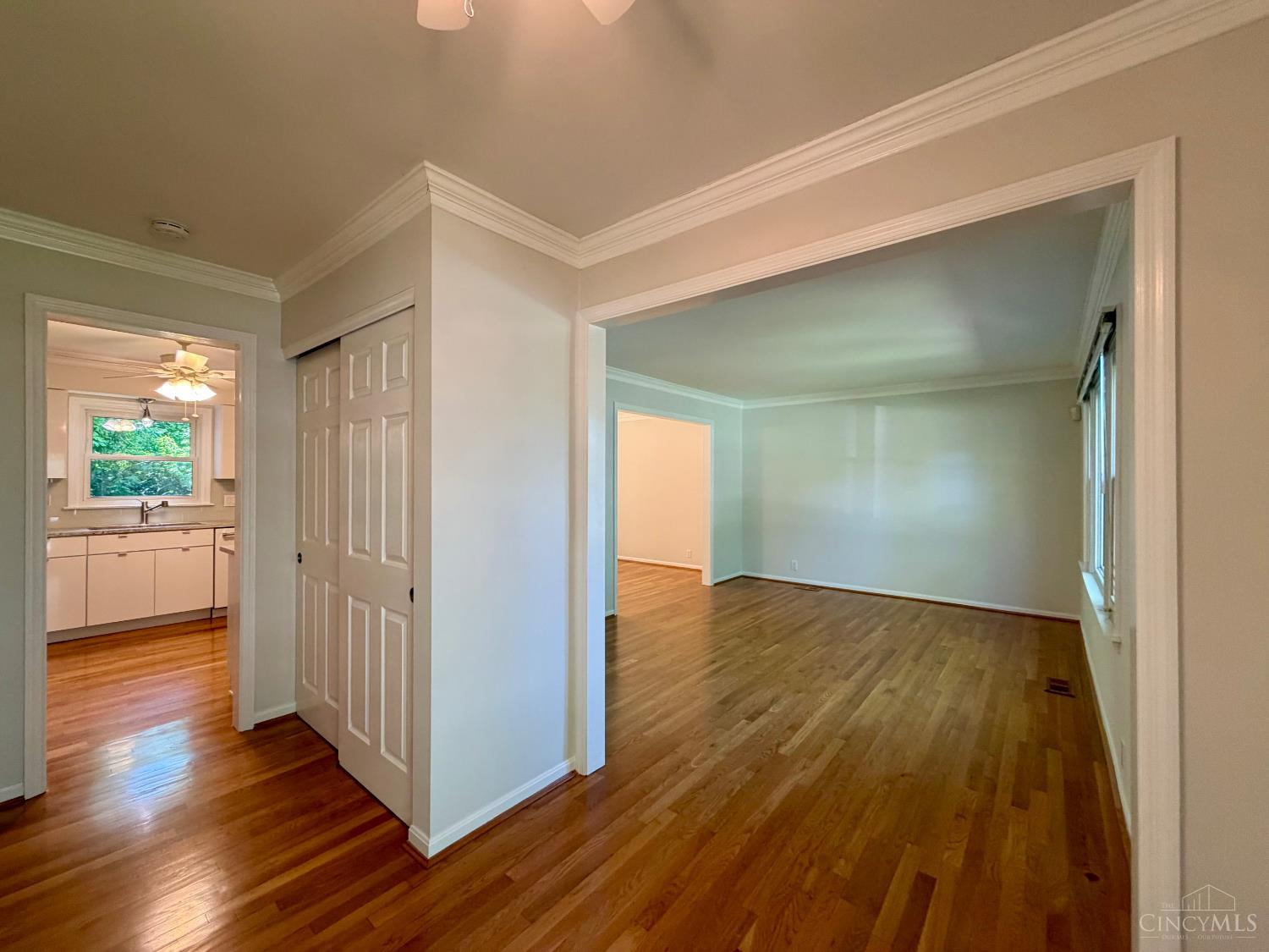 4210 Allenhurst Close Court