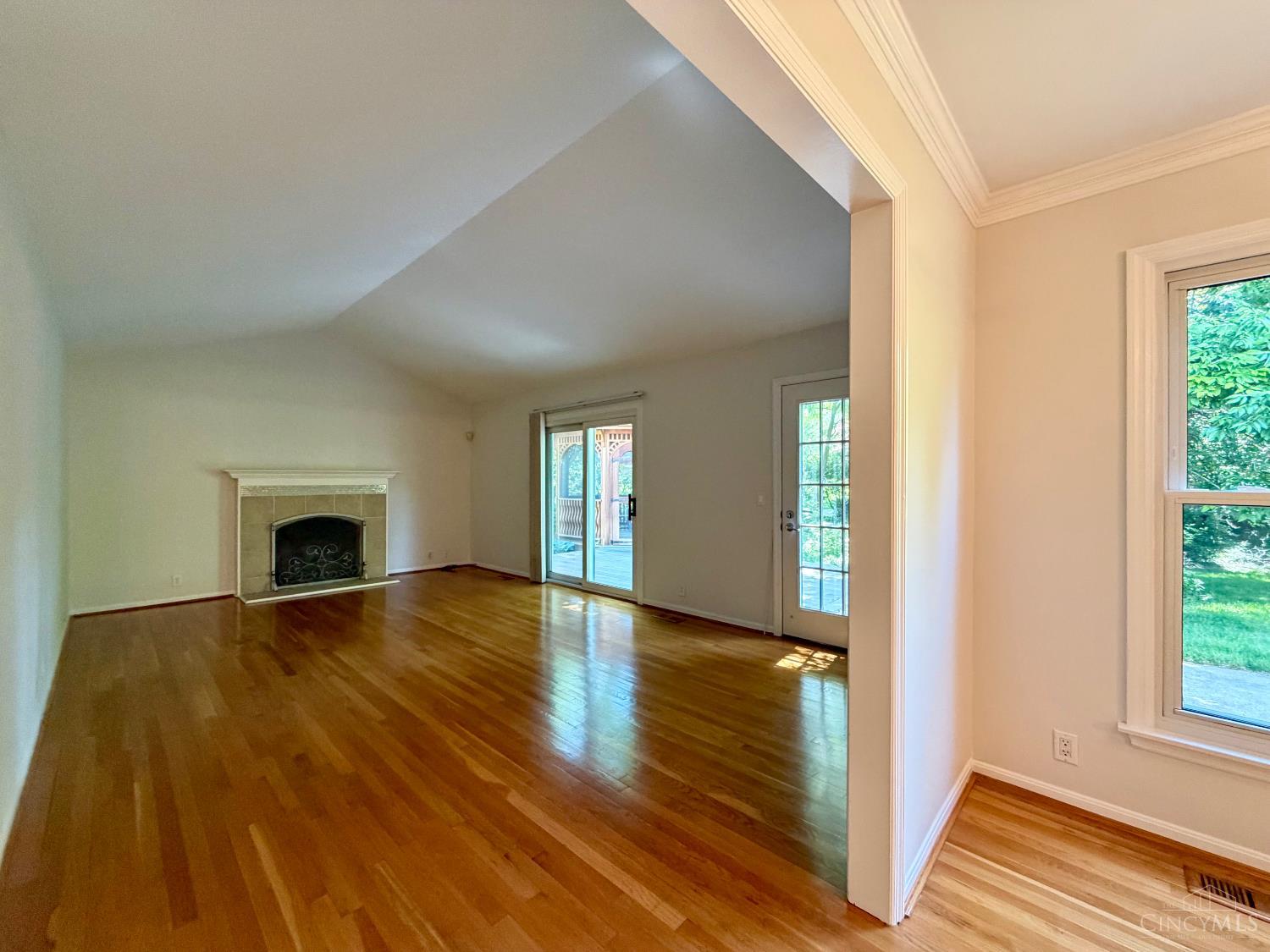 4210 Allenhurst Close Court