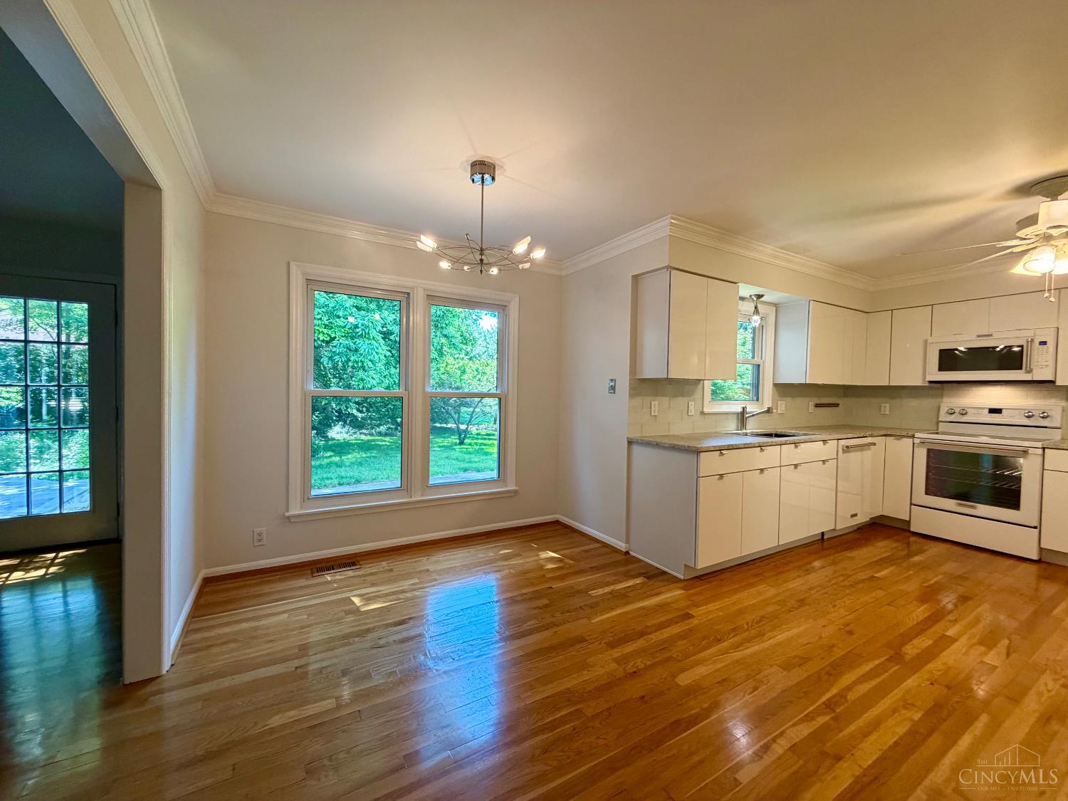 4210 Allenhurst Close Court