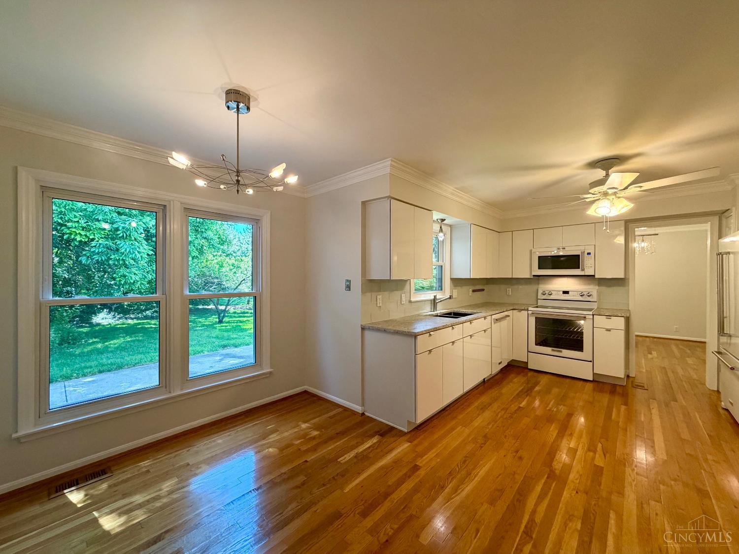 4210 Allenhurst Close Court
