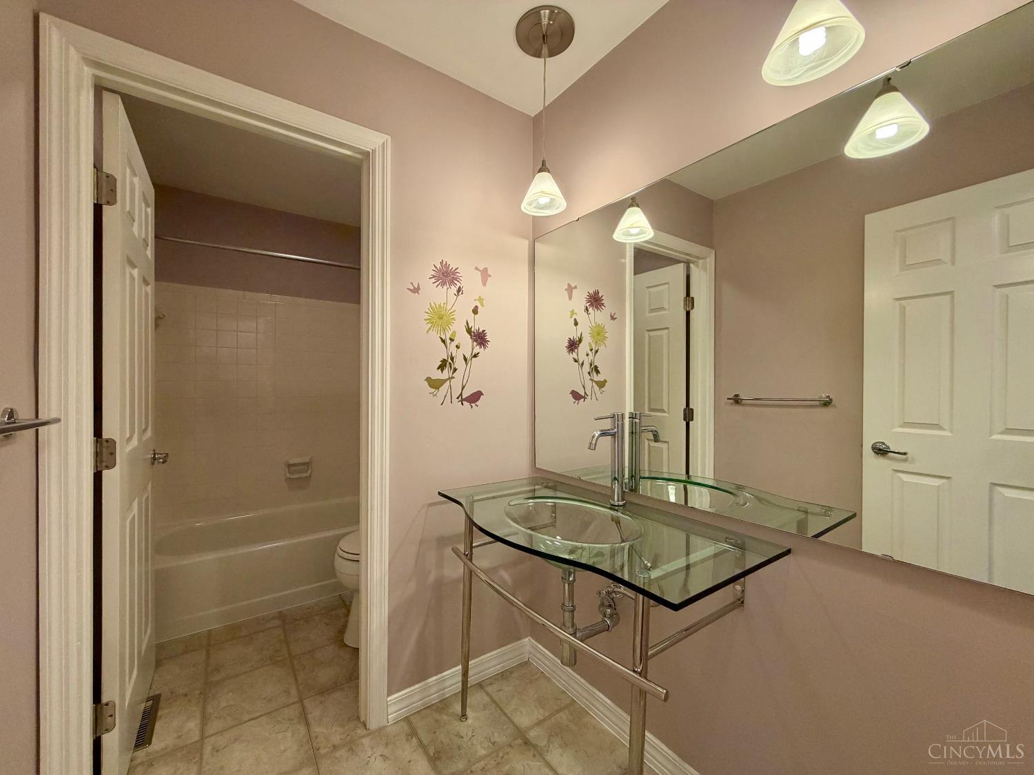 4210 Allenhurst Close Court