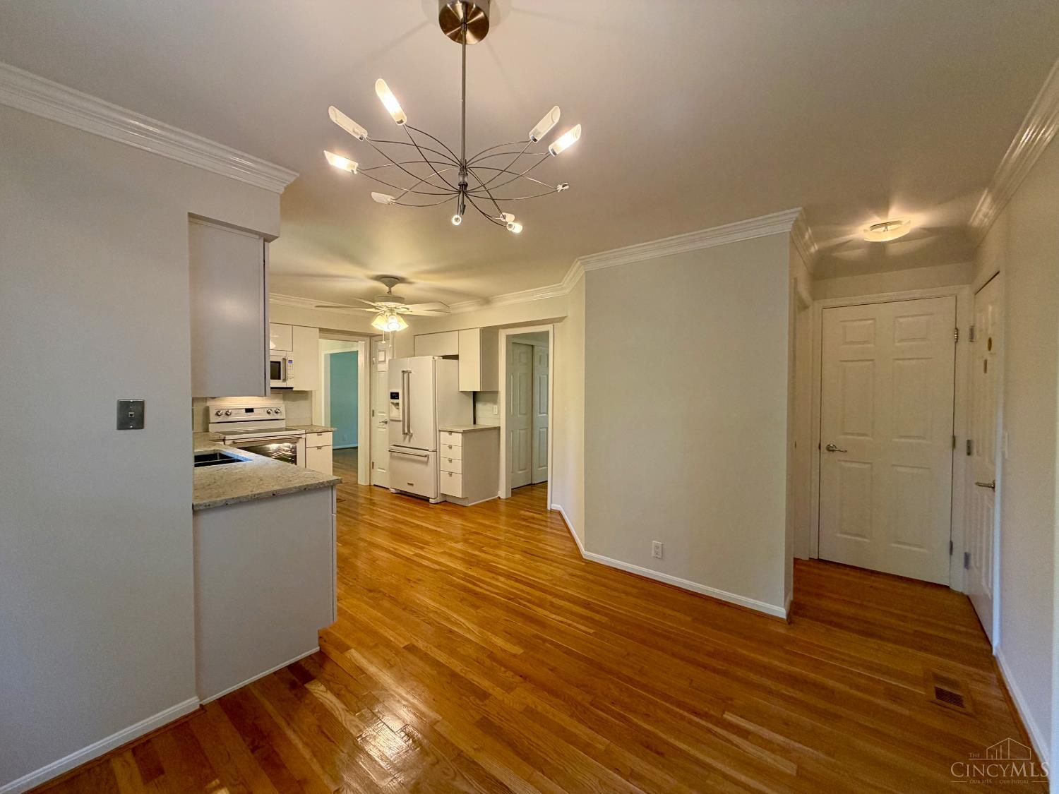 4210 Allenhurst Close Court