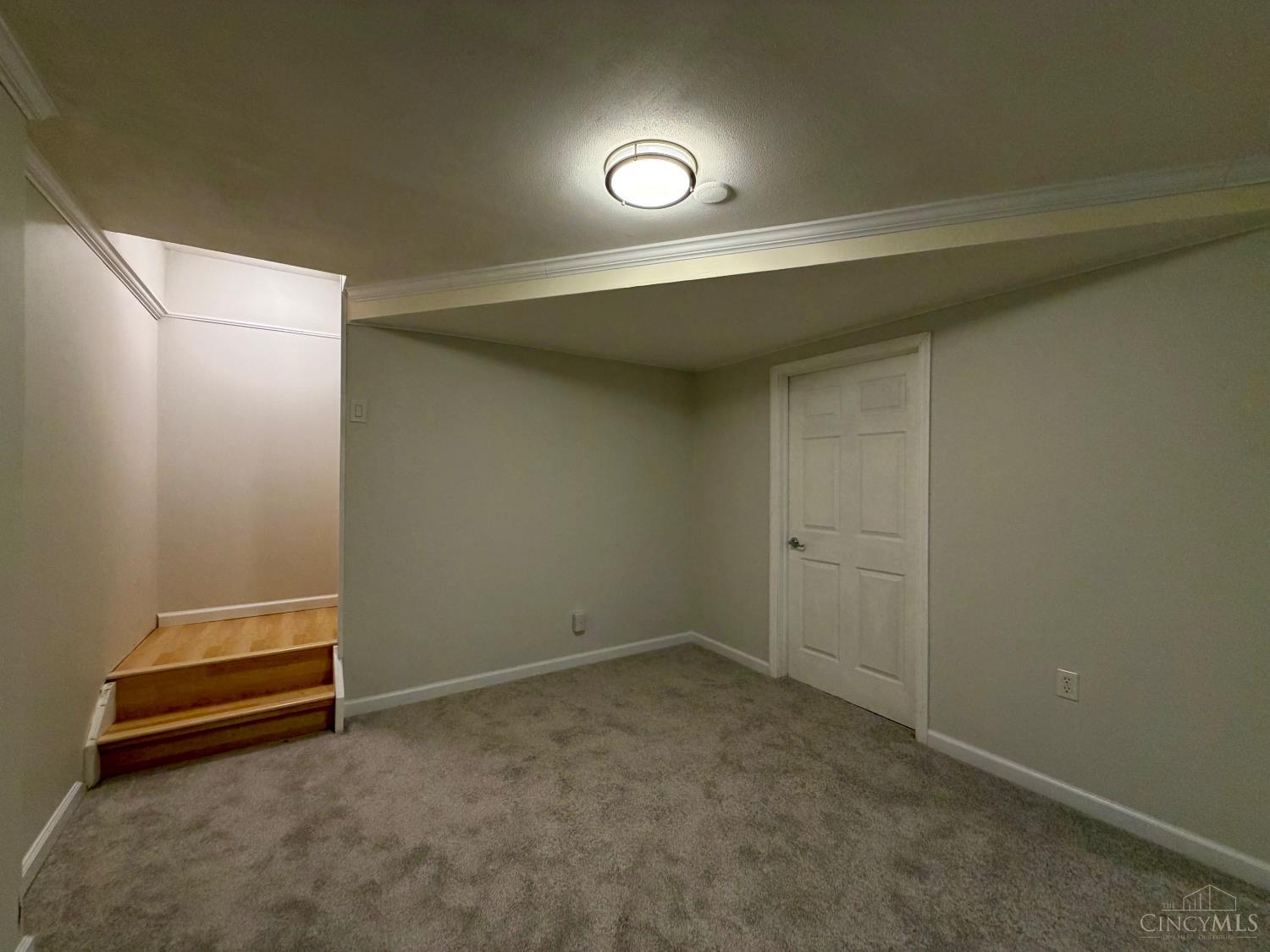 4210 Allenhurst Close Court