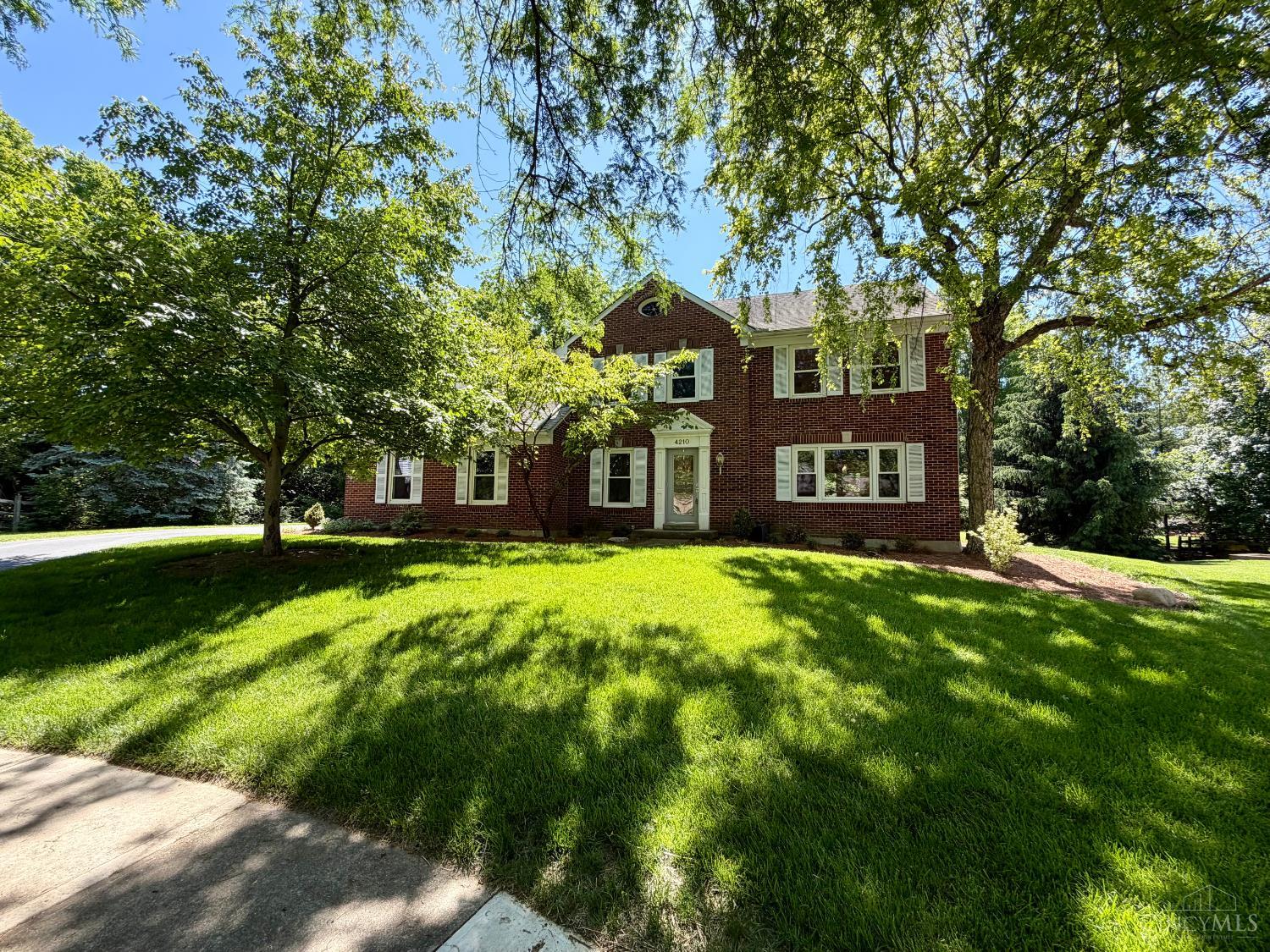 4210 Allenhurst Close Court