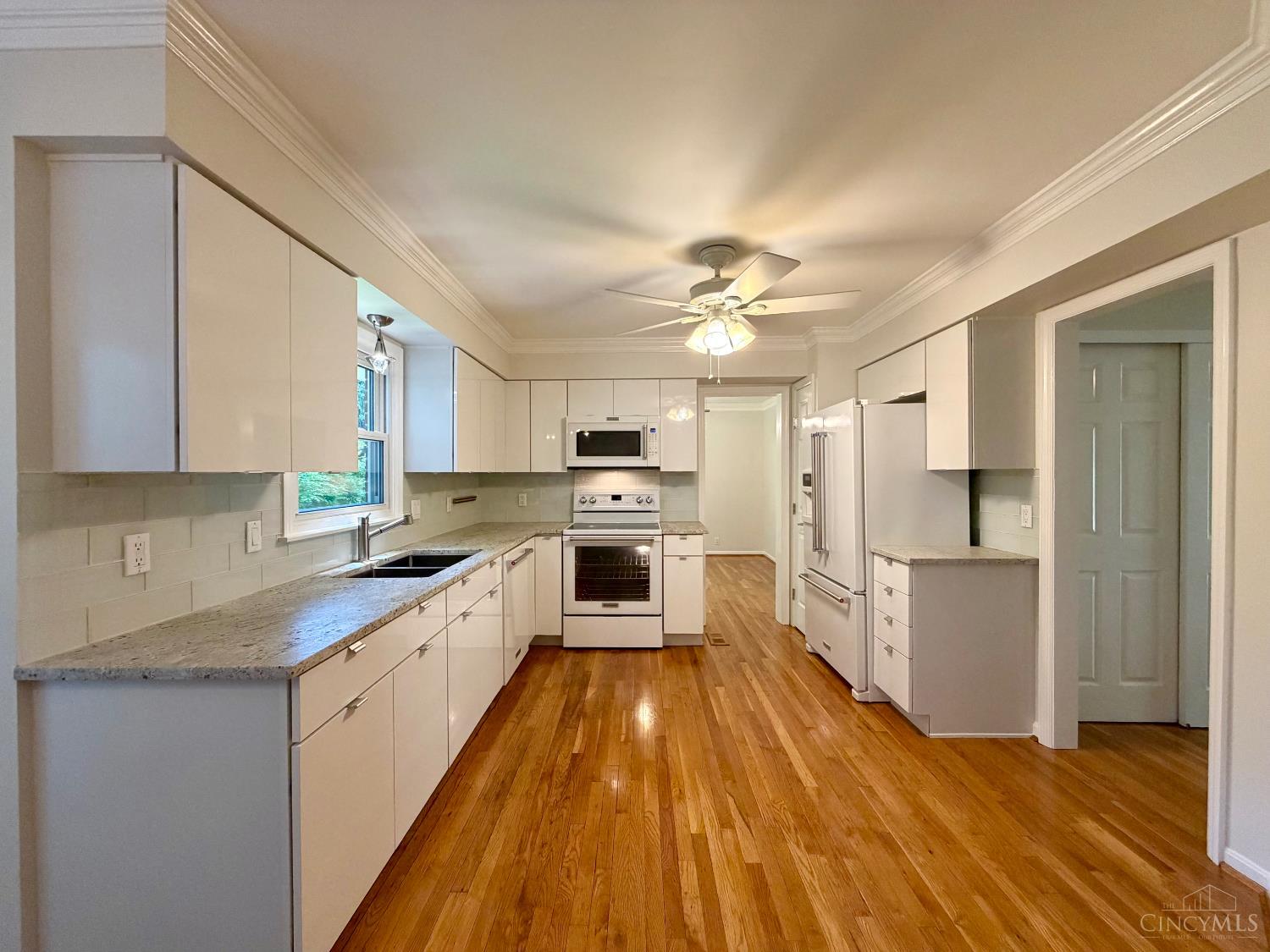 4210 Allenhurst Close Court