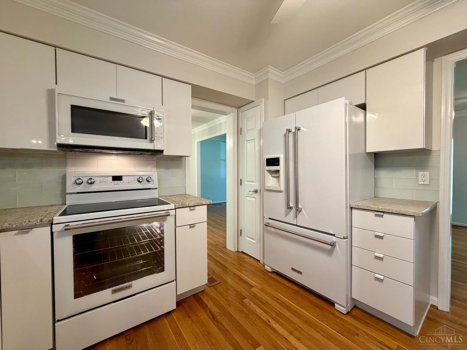 4210 Allenhurst Close Court