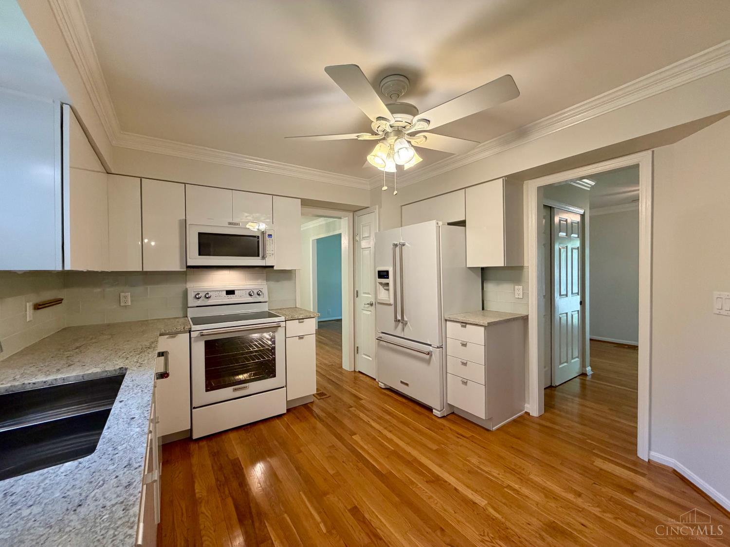 4210 Allenhurst Close Court