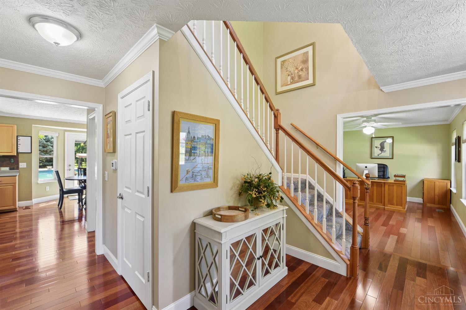 5145 Grandin Ridge Drive