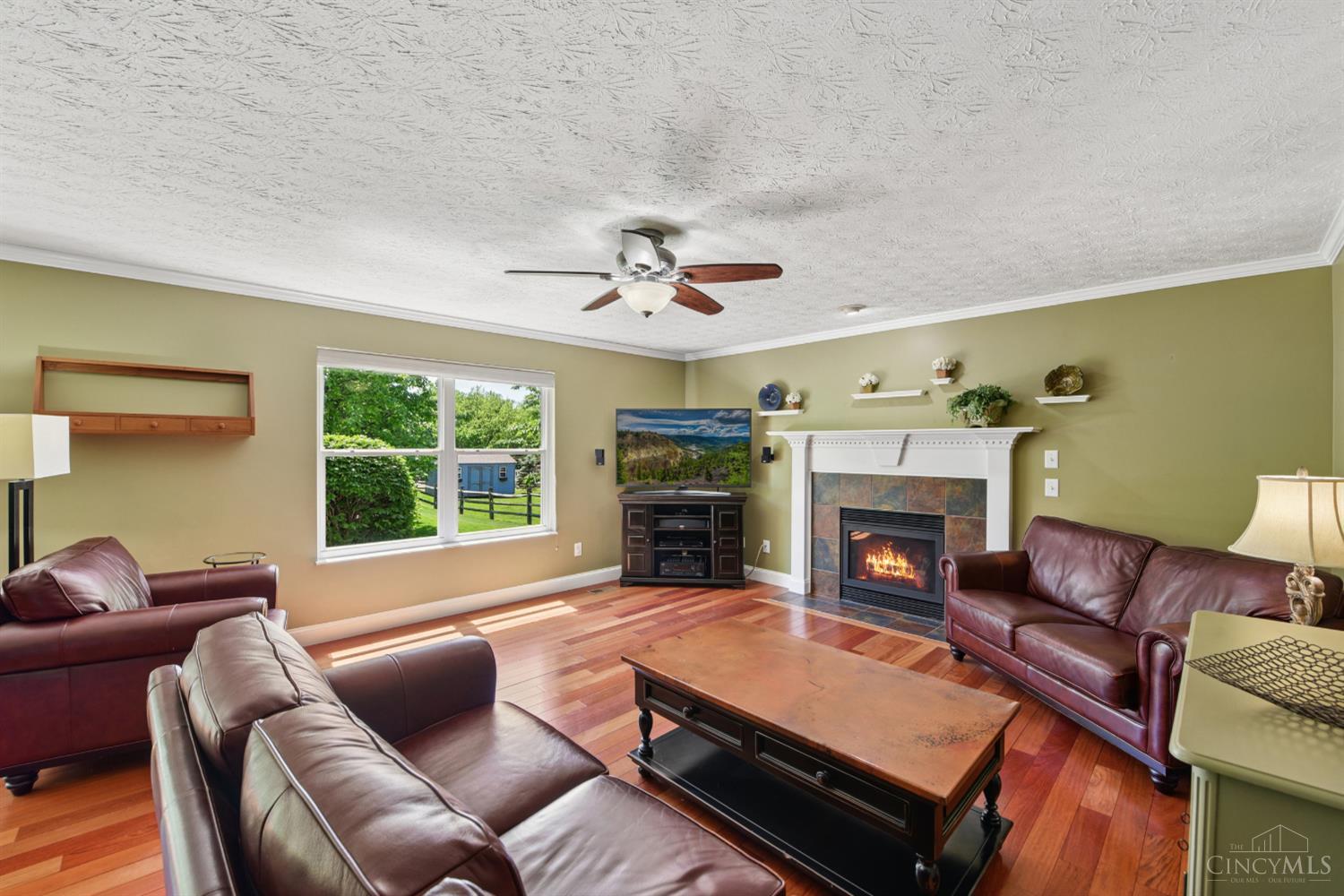 5145 Grandin Ridge Drive