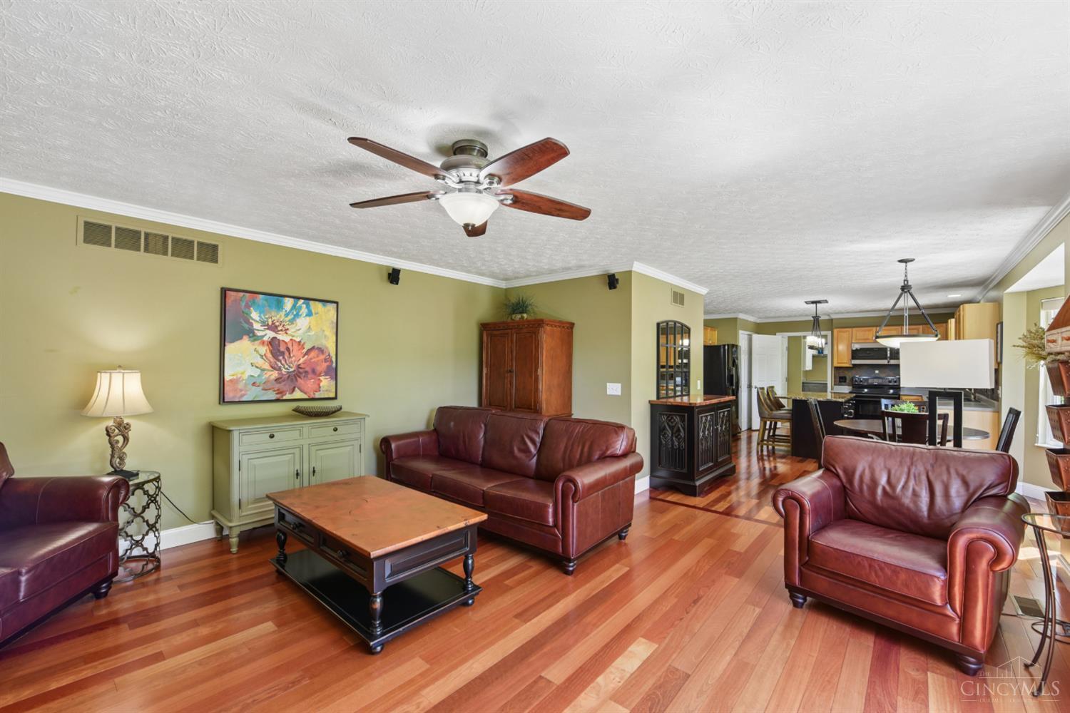 5145 Grandin Ridge Drive