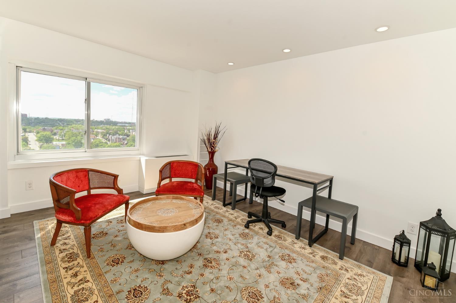 2200 Victory Parkway 2307