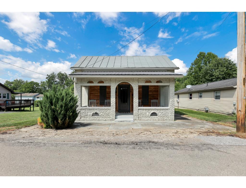 349 Railroad Street