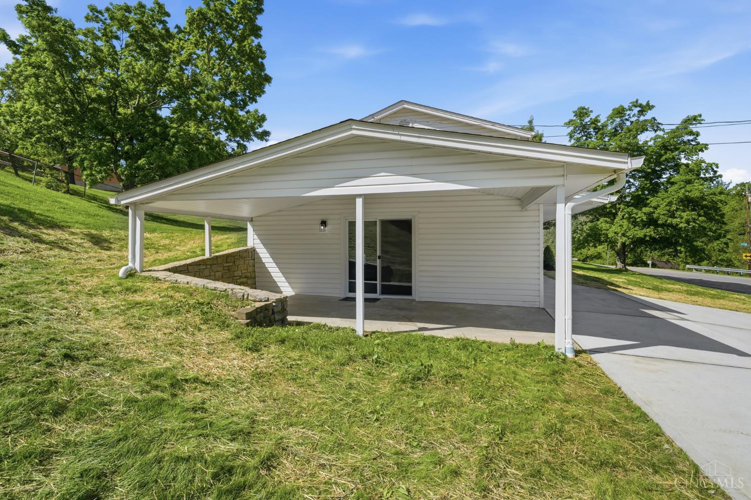 7098 Sheed Road