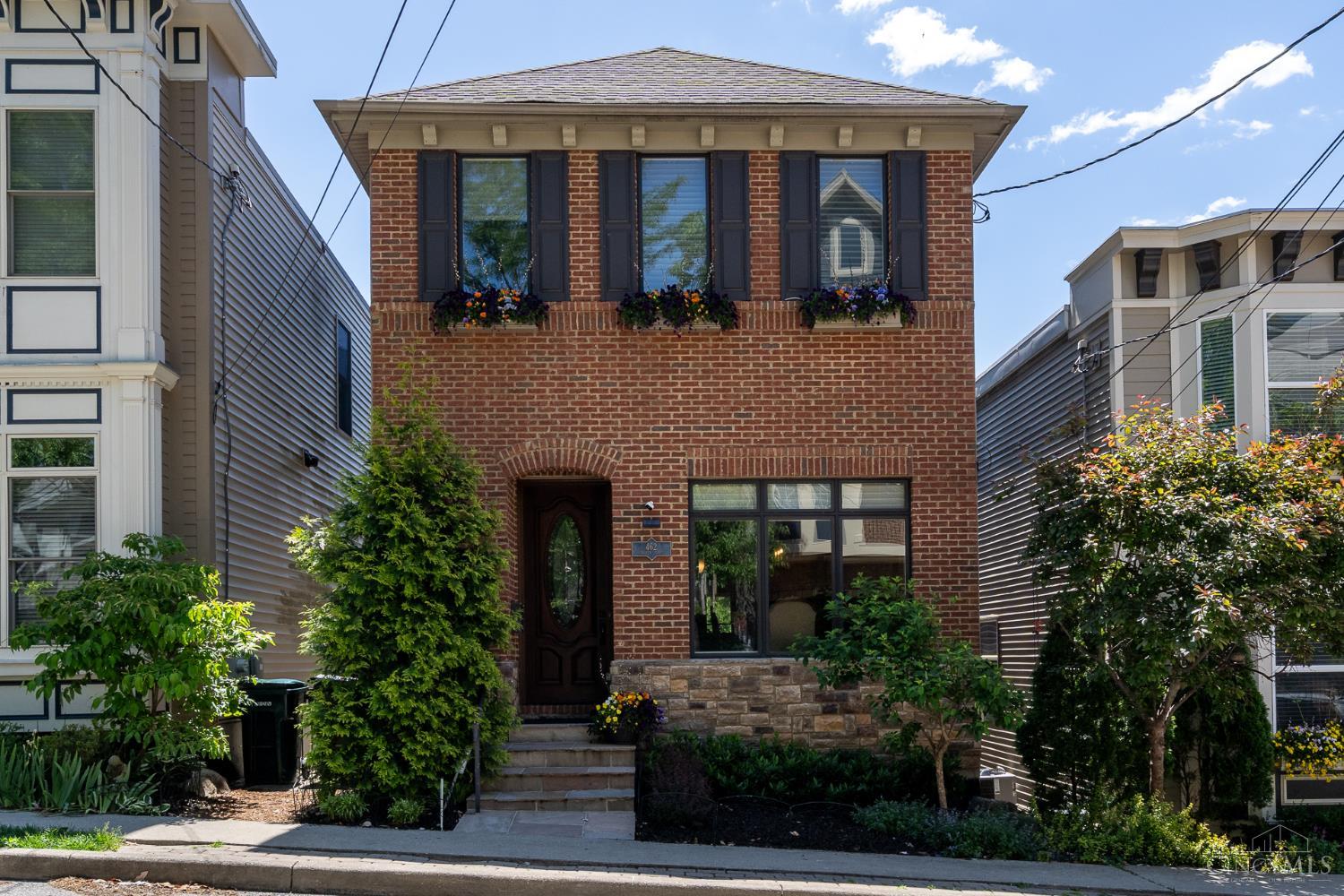 462 Strafer Street