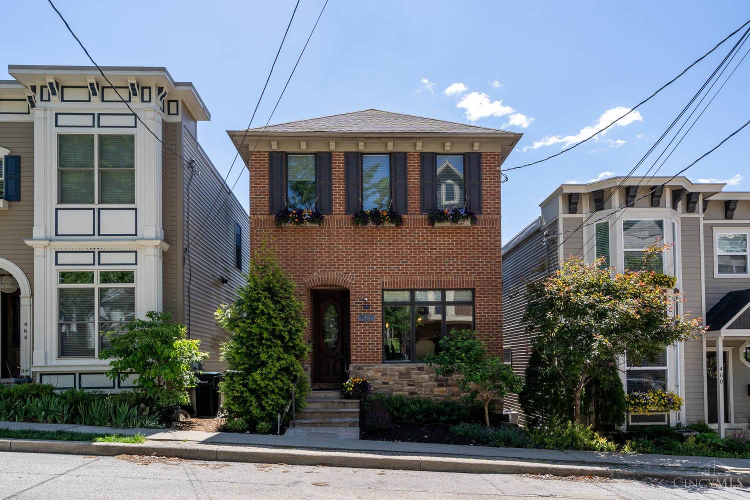 462 Strafer Street