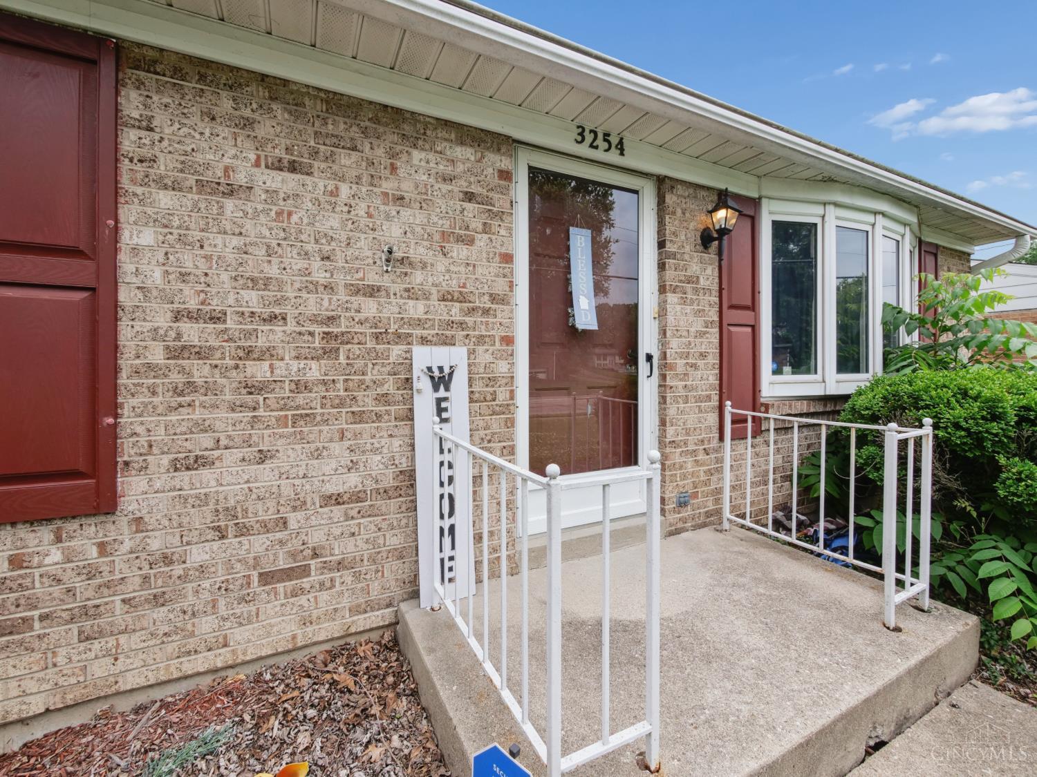 3254 Banning Rd.