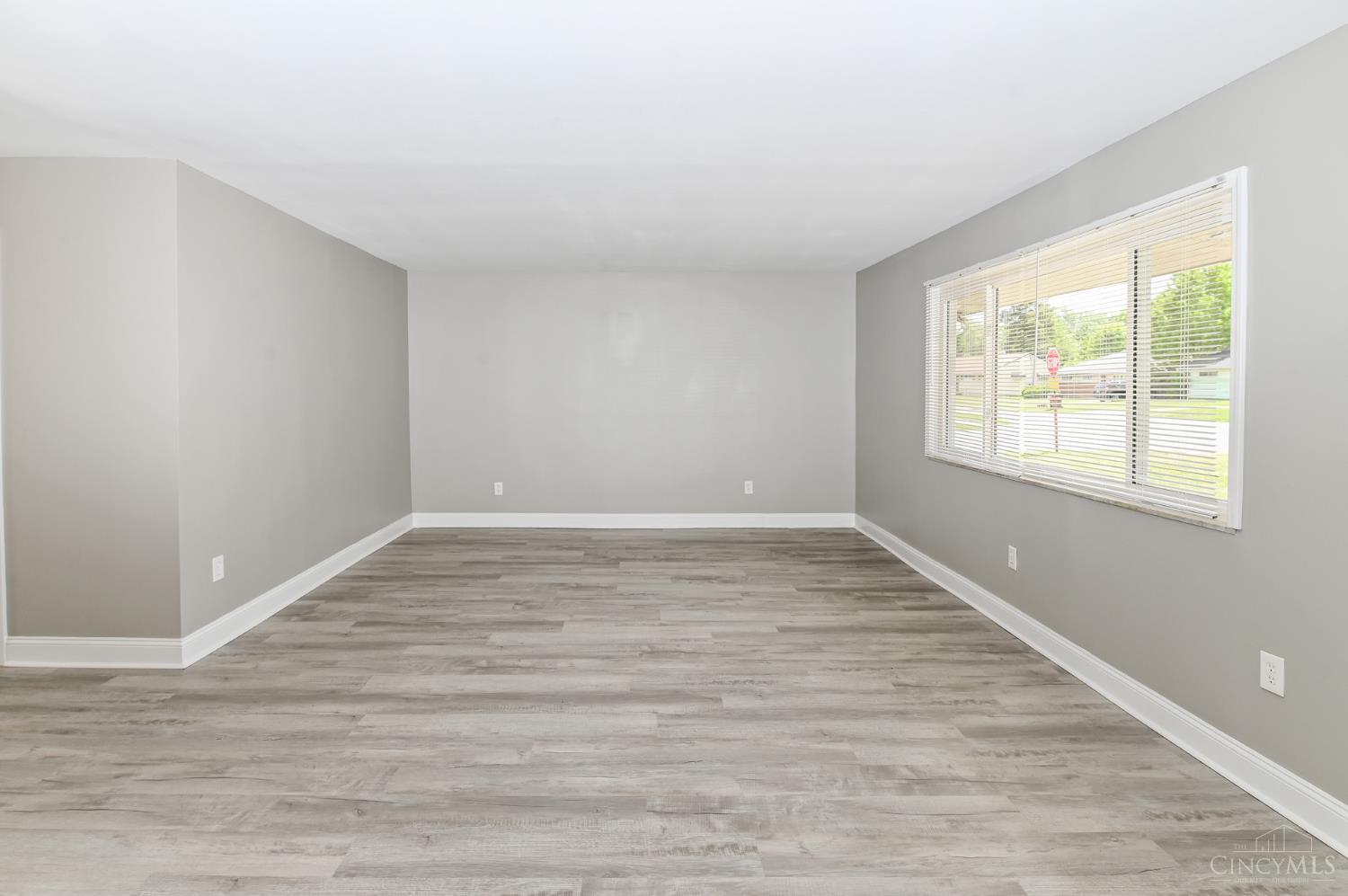 1316 Landis Lane