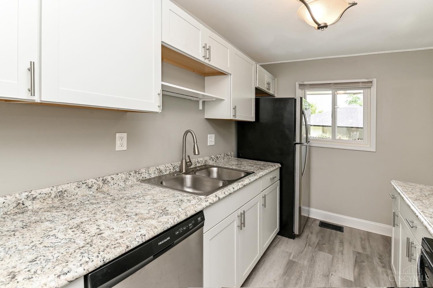 1316 Landis Lane