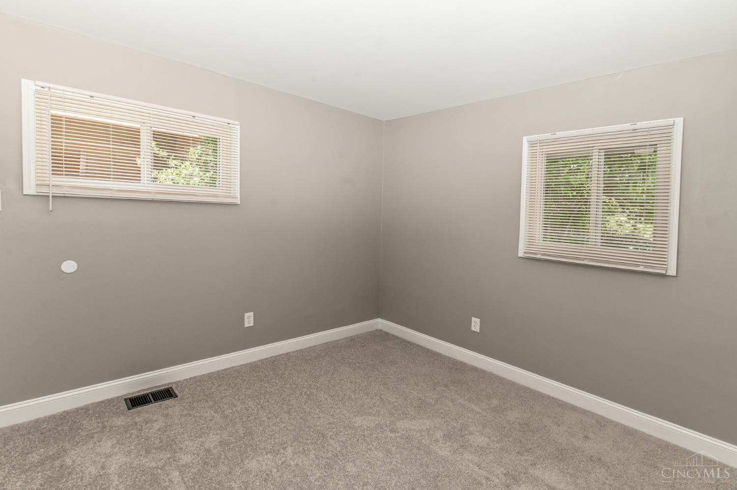 1316 Landis Lane