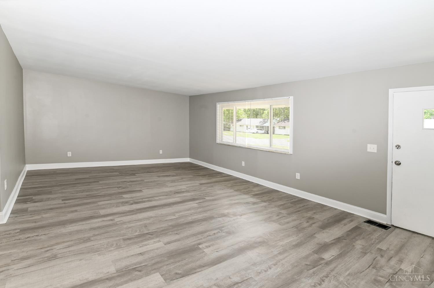 1316 Landis Lane