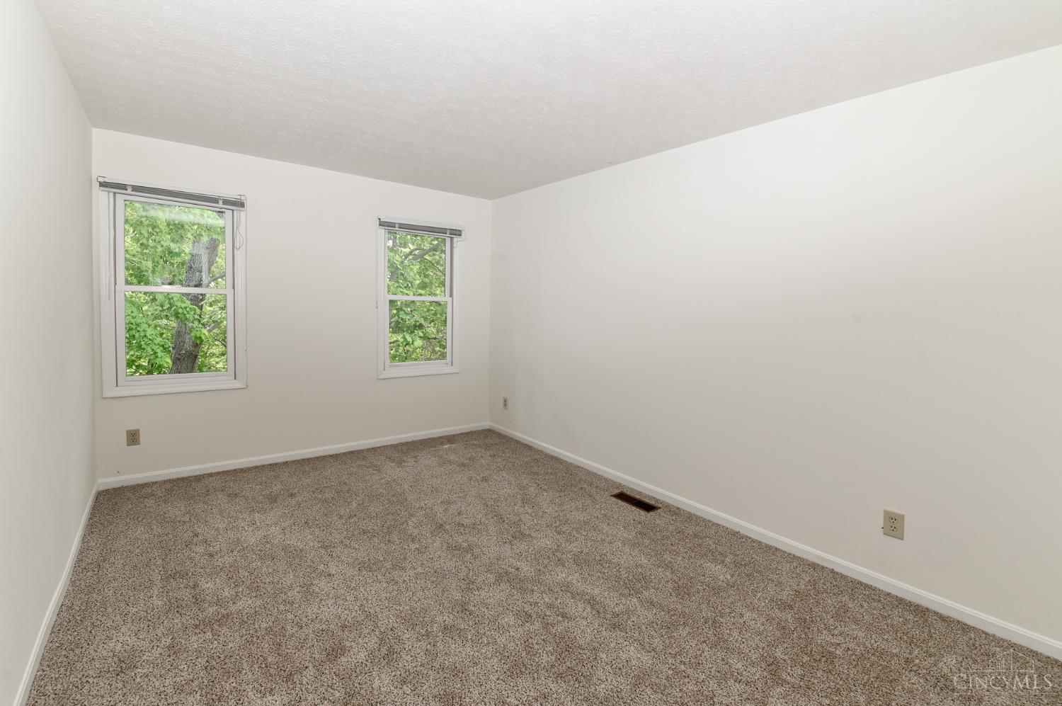 11528 Symmes Gate Lane