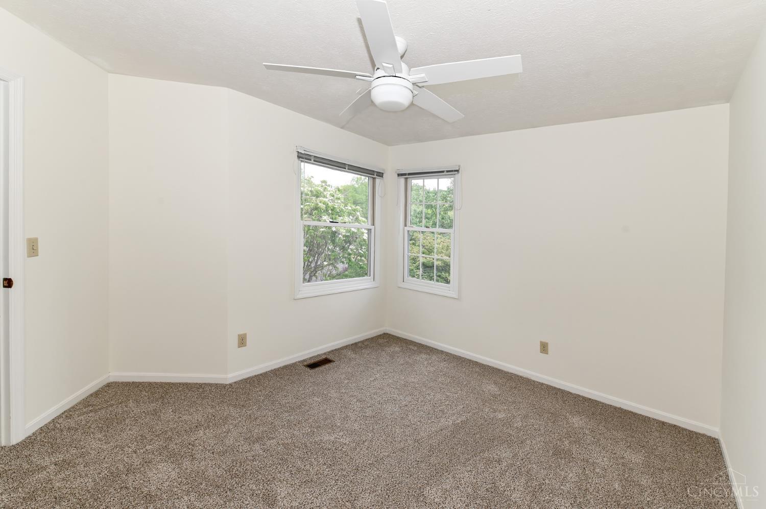 11528 Symmes Gate Lane