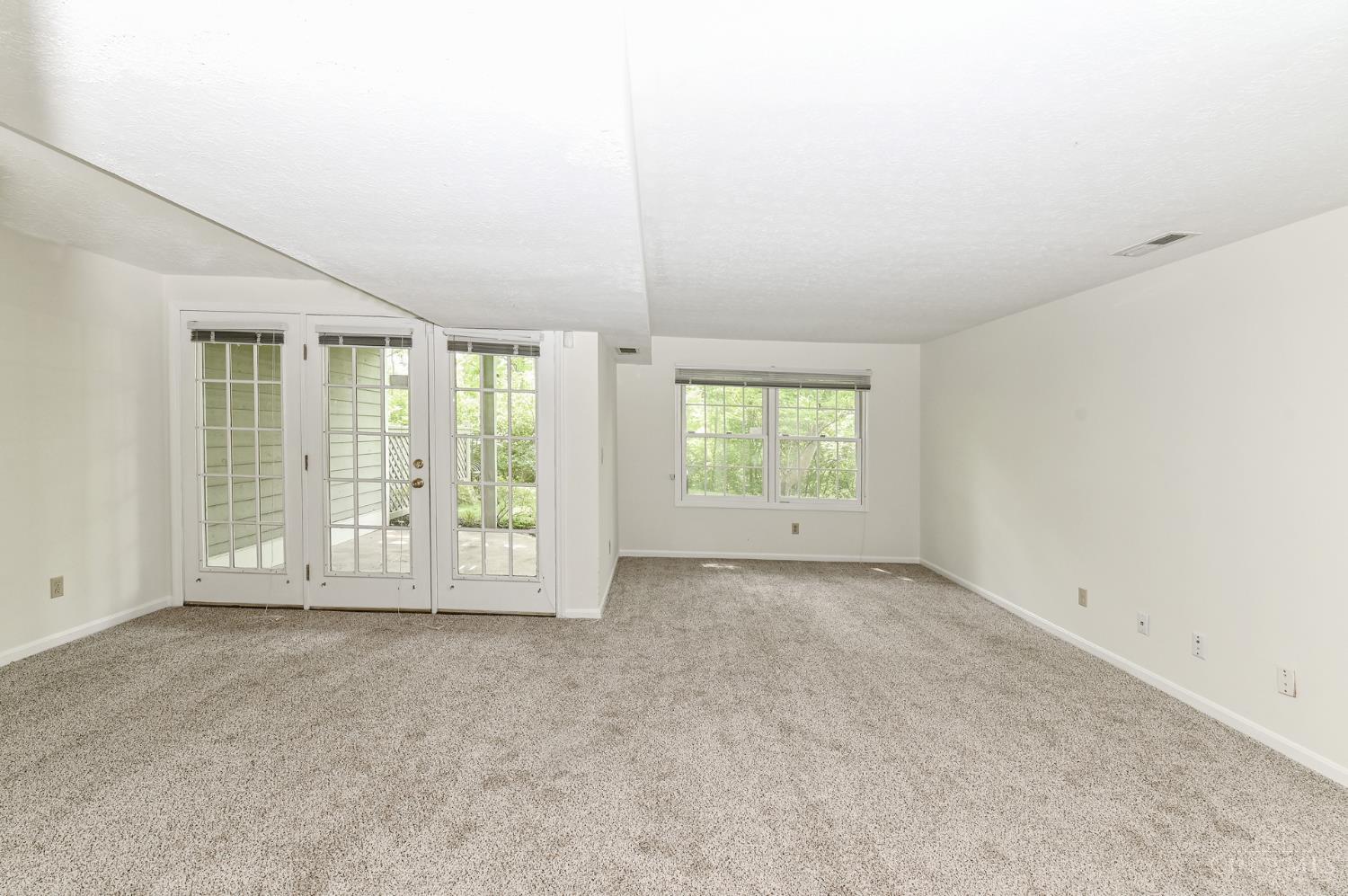 11528 Symmes Gate Lane