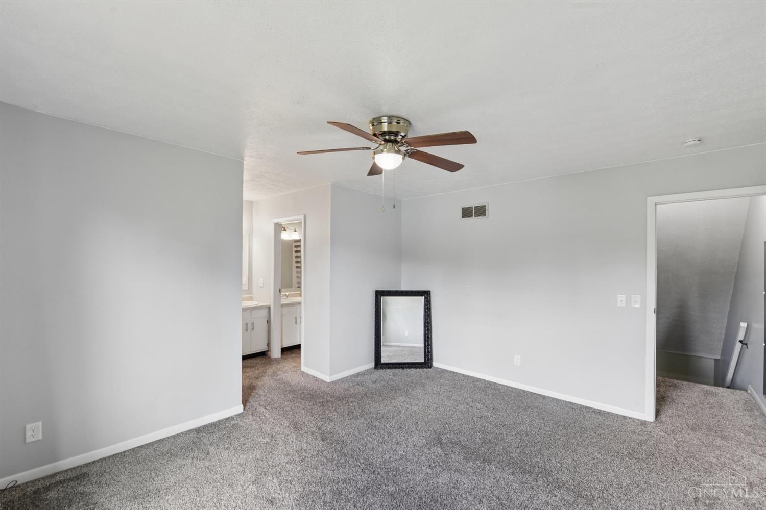4974 Columbia Circle