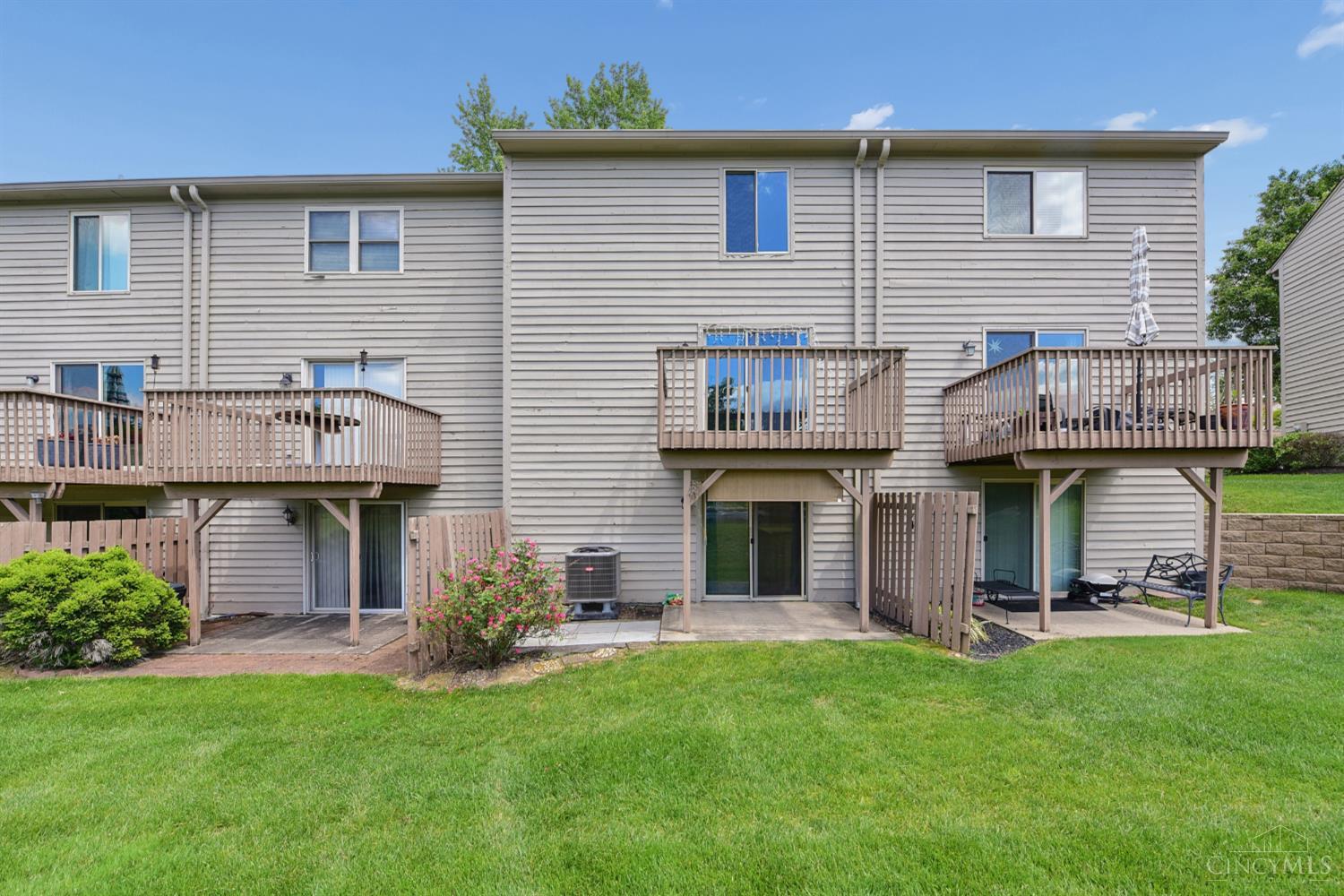 4974 Columbia Circle