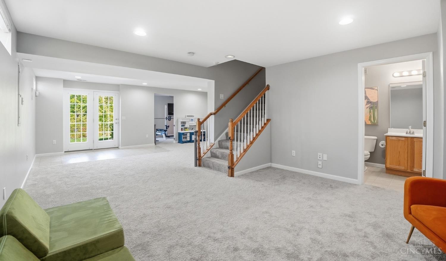 6206 Sand Hills Drive