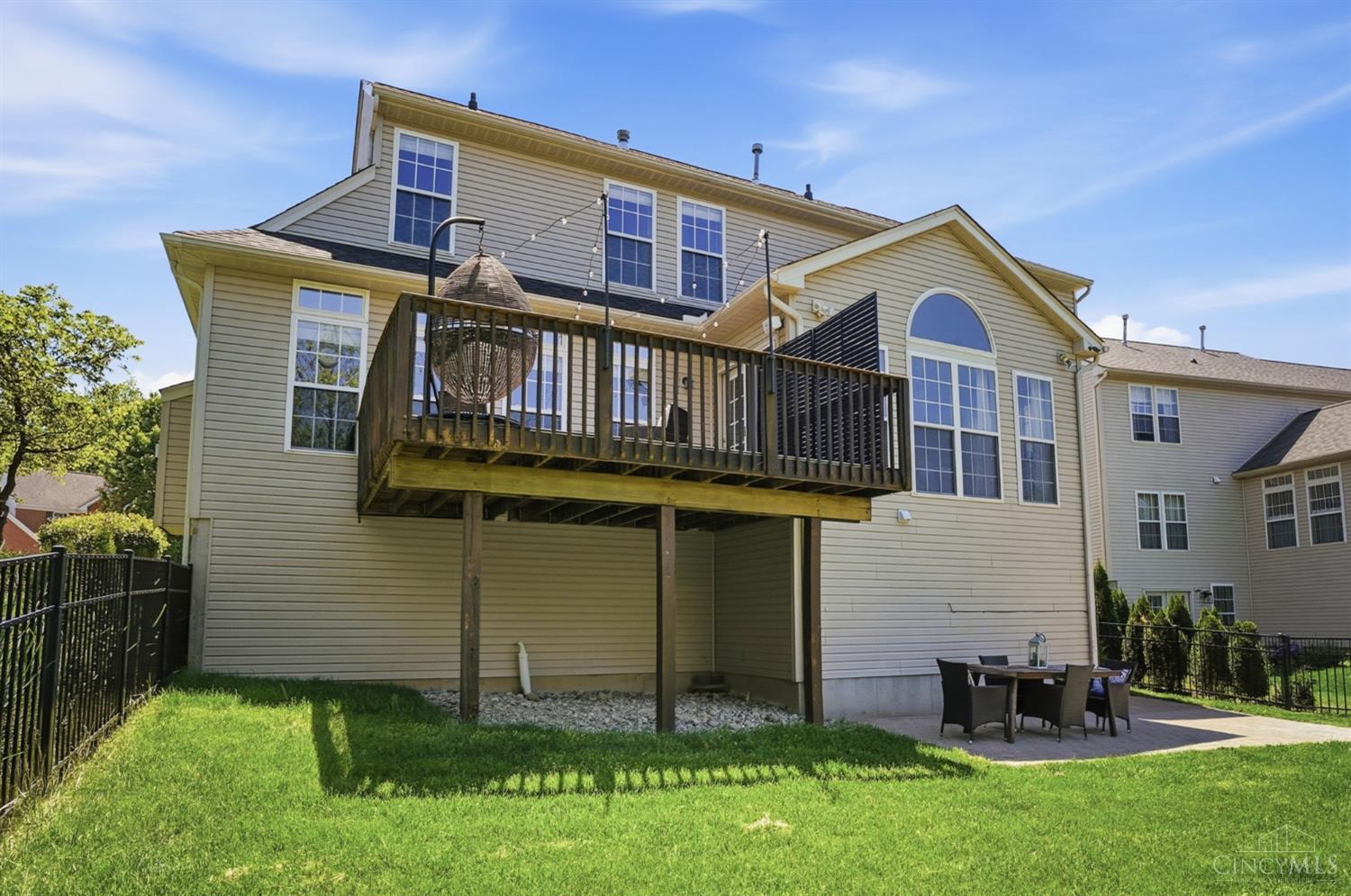 6206 Sand Hills Drive